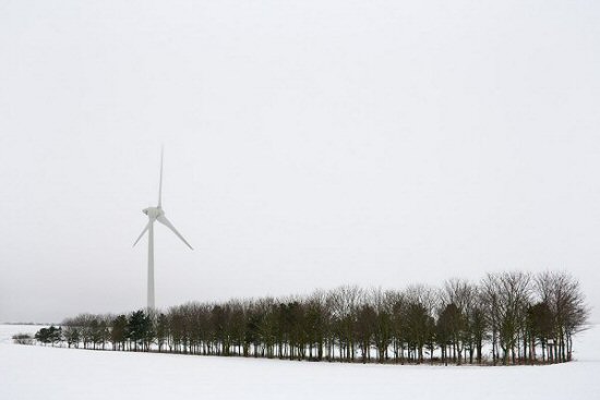 Snow at Burton Wold - Jonathan Clark